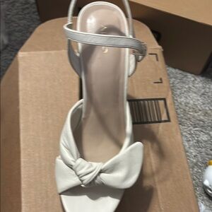 Aldo Platform Cream Women's Sandals NWOB Sz 7